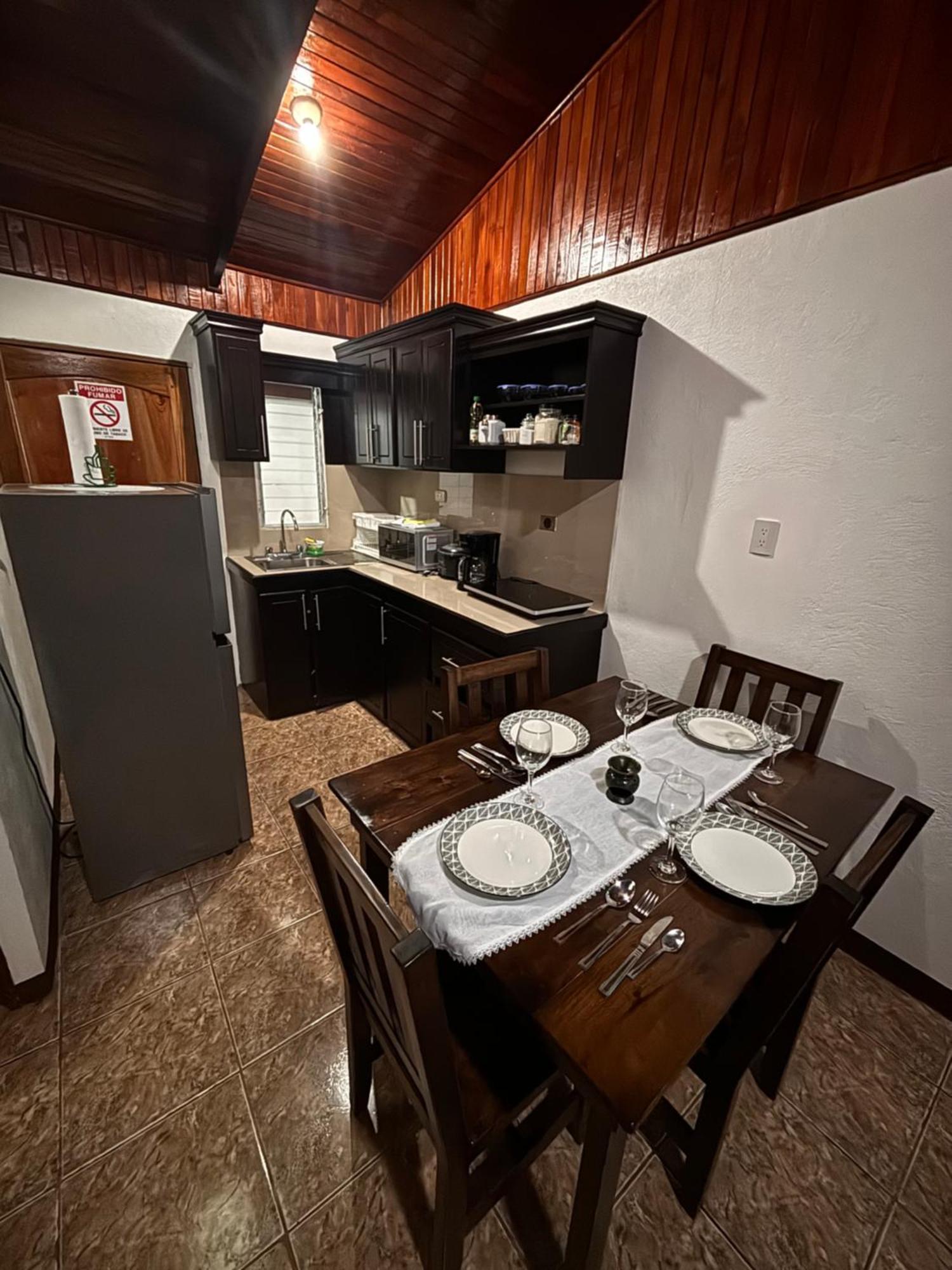 Apartamentos Maily La Fortuna 外观 照片